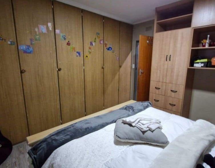 4 Bedroom Property for Sale in Vaal Park Ext 1 Free State